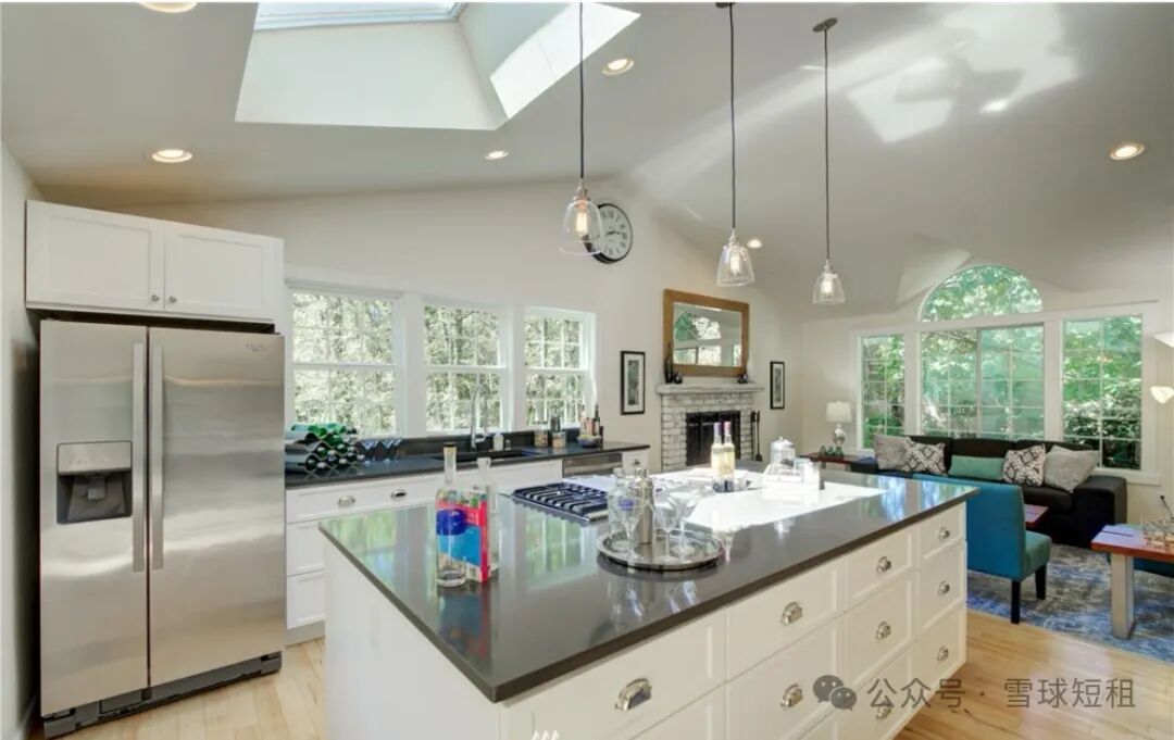 Original before-design photograph